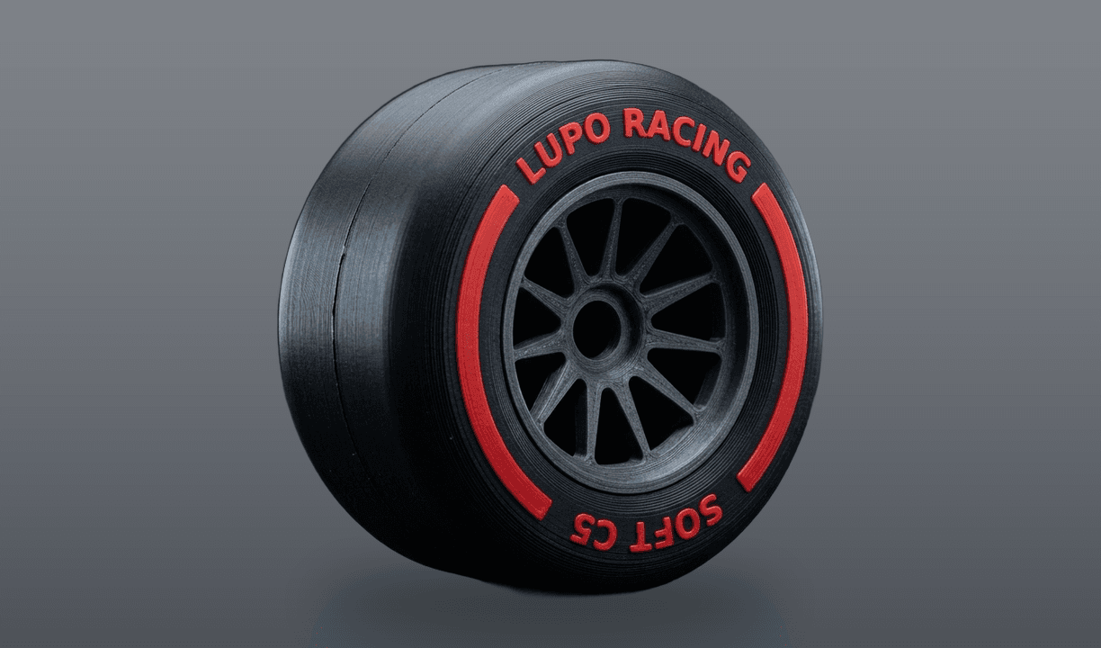 Render del pneumatico slick da Formula 1 in tre colori